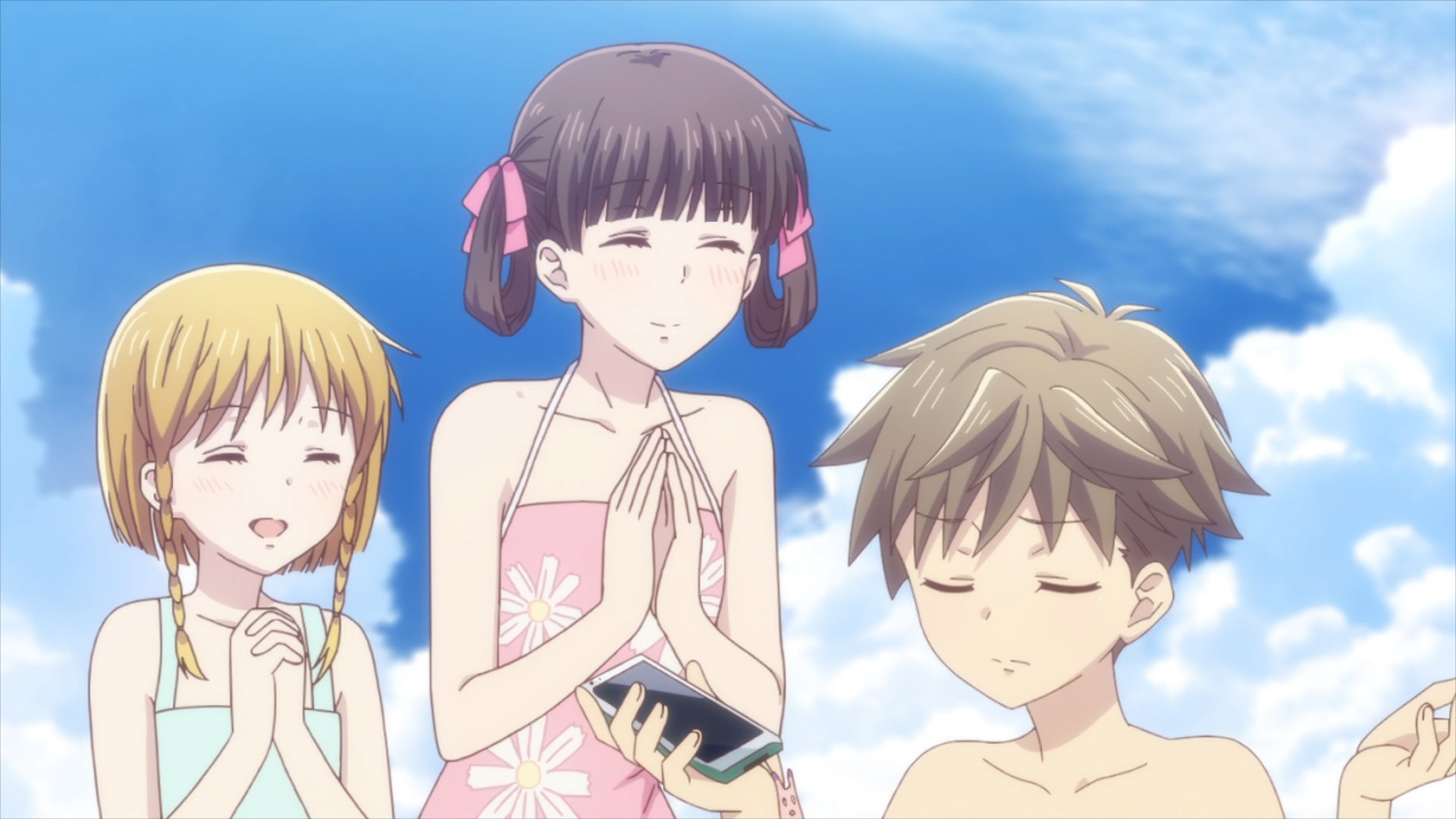 Fruits Basket beach