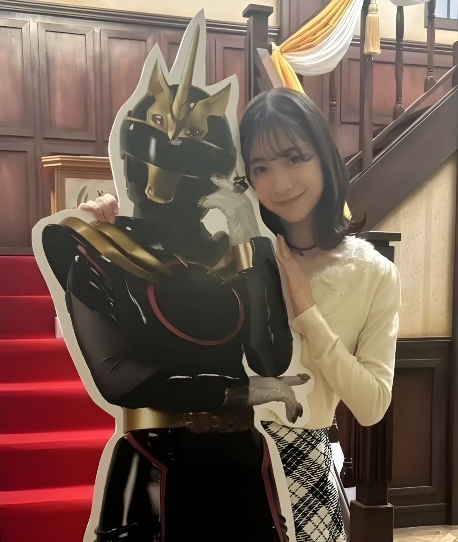 mceu-53559474721762870994760