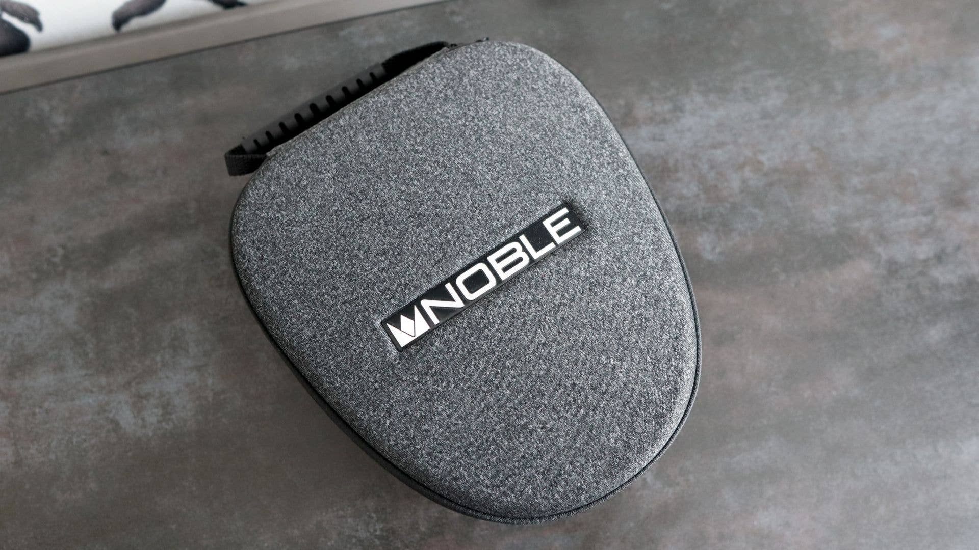 Noble Fokus Apollo headphones in case